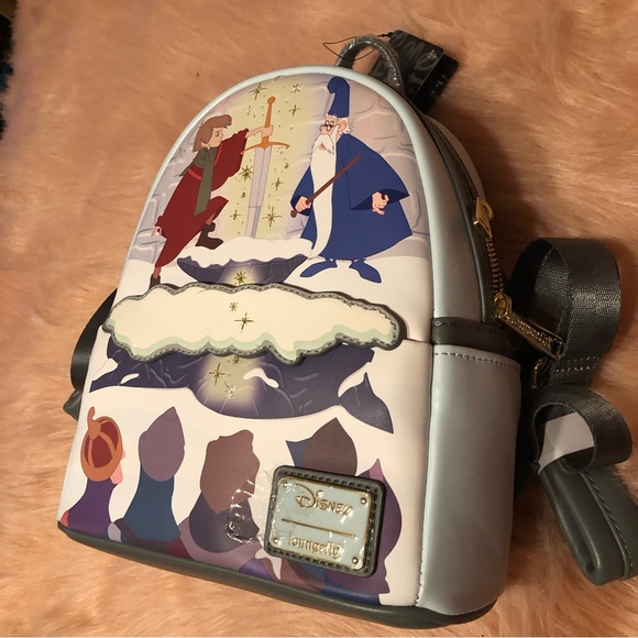 Loungefly Disney backpack sword in the stone - Picture 2 of 6